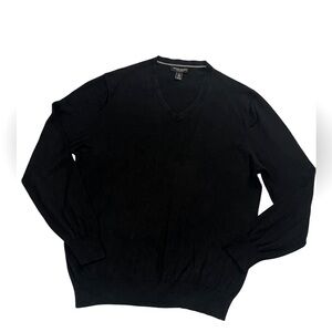 Banana Republic men’s Silk Cashmere sweater size XL Luxury Bland Black v neck